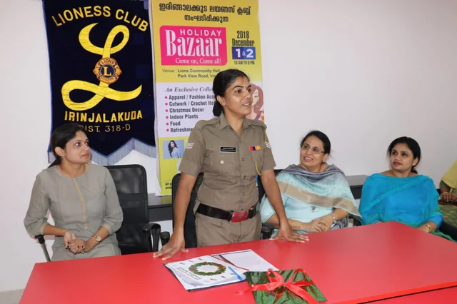 அபர்ணா லாவா குமார்