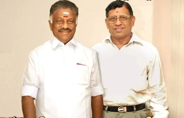 பன்னீரும் குருமூர்த்தியும்