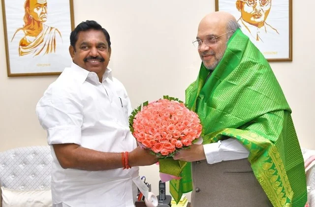 எடப்பாடி பழனிசாமி - அமித் ஷா
