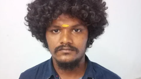 `புறா' கார்த்திக்