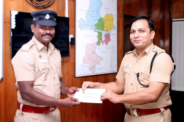 பாராட்டு