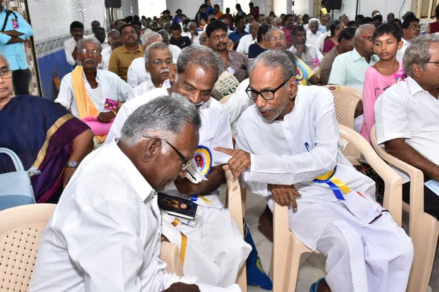 பழ.நெடுமாறன்