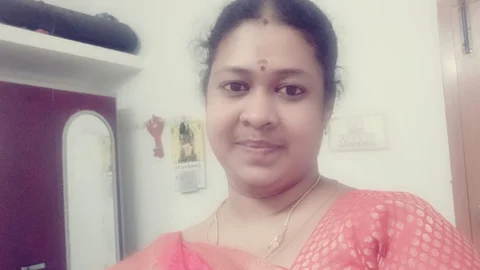 பண மோசடியில் ஈடுபட்ட ரூபினி பிரியா.