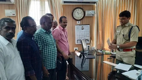 எஸ்.பி-யிடம் மனு அளித்த பிரஸ் கிளப் நிர்வாகிகள்