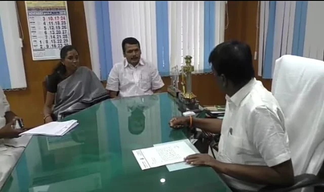டி.ஆர்.ஓ-வைச் சந்தித்த செந்தில் பாலாஜி, ஜோதிமணி