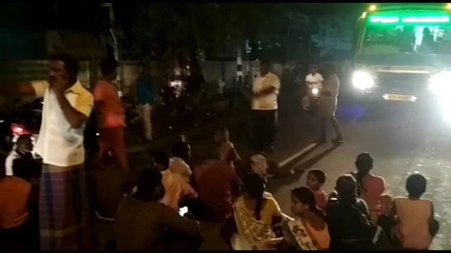 சாலை மறியல்
