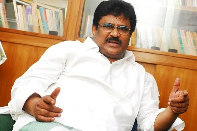 `வெங்காய விலை உயர்வினால் ஆட்சி கவிழ்ந்த வரலாறு உண்டு!’- திருச்சி எம்.பி திருநாவுக்கரசர்