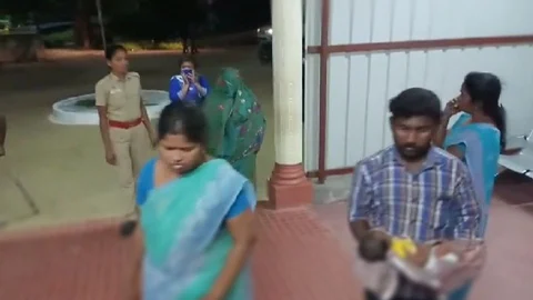 குழந்தை விற்பனை