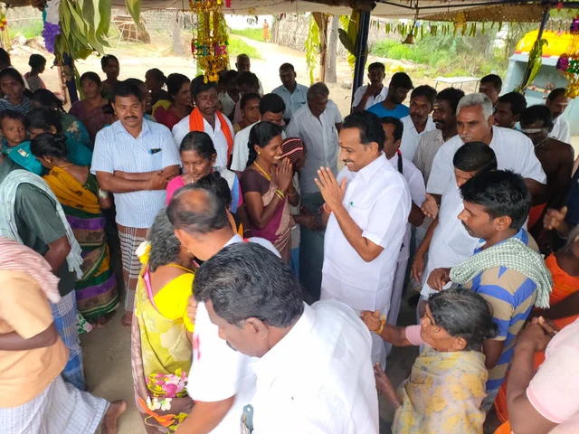 எம்.ஆர்.விஜயபாஸ்கர் பிரசாரம்