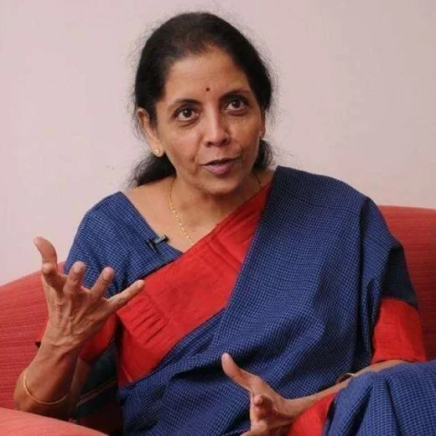 நிதி அமைச்சர் நிர்மலா சீதாராமன்