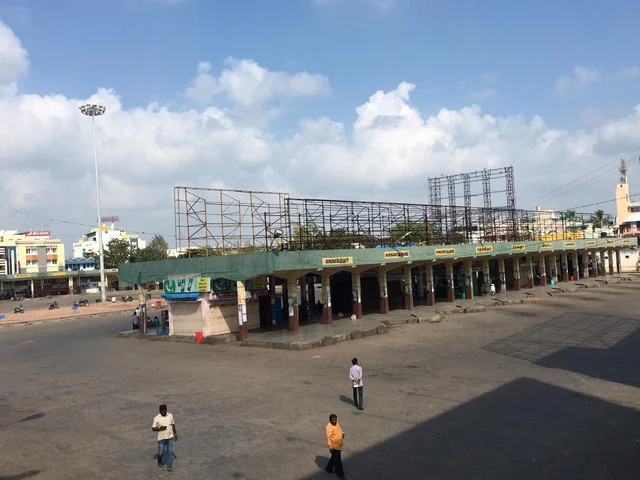 புதுச்சேரி பேருந்துநிலையம்