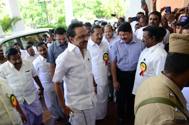ஸ்டாலின்