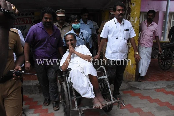 மருத்துவமனையில் நெல்லை கண்ணன்