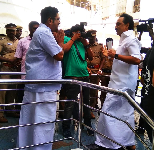 ஸ்டாலின் - டி.டி.வி சந்திப்பு