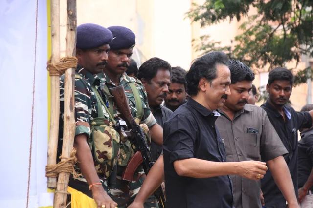 ஸ்டாலின்