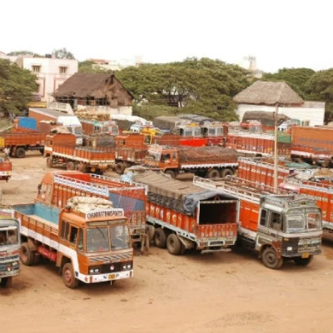 சரக்கு வாகனம்