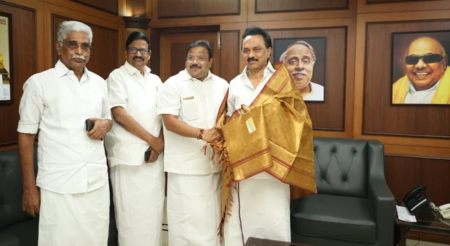 தி.மு.க - காங்கிரஸ் தலைவர்கள் சந்திப்பு