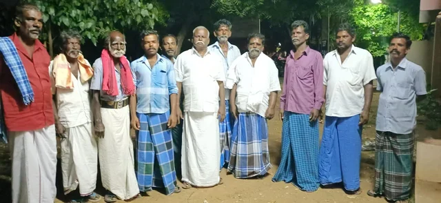 புகார் அளித்த மக்கள்