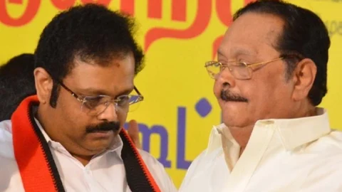 துரைமுருகன் - மகன் கதிர் ஆனந்த்