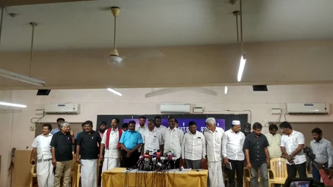 தமிழக வாழ்வுரிமைக் கூட்டமைப்பு