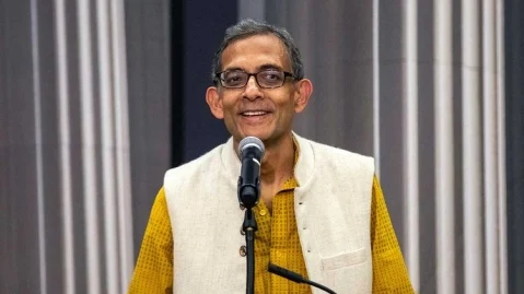 பொருளாதார நிபுணர் அபிஜித் பானர்ஜி