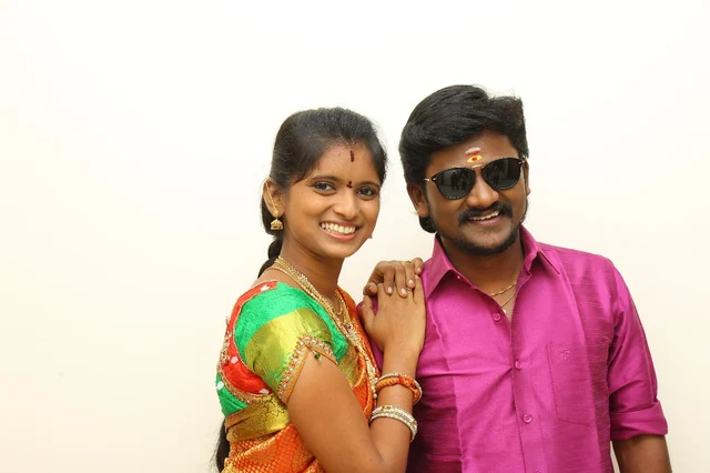 கிராமியப் பாடகர்கள் செந்தில் கணேஷ் - ராஜலட்சுமி தம்பதி