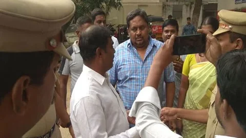 பத்திரிகையாளர் அன்பழகன்