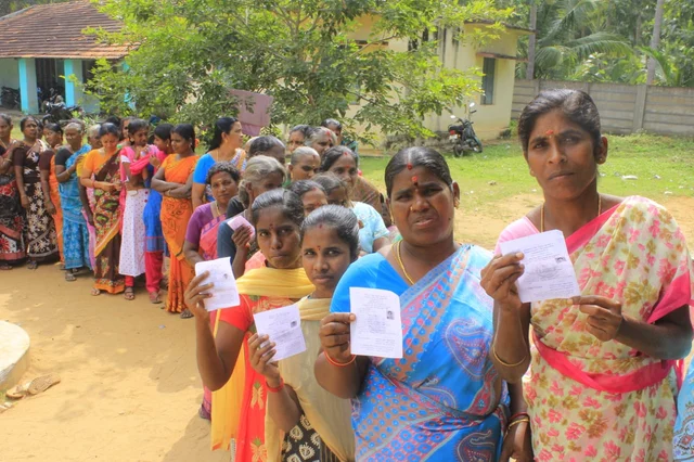வாக்காளர்கள்