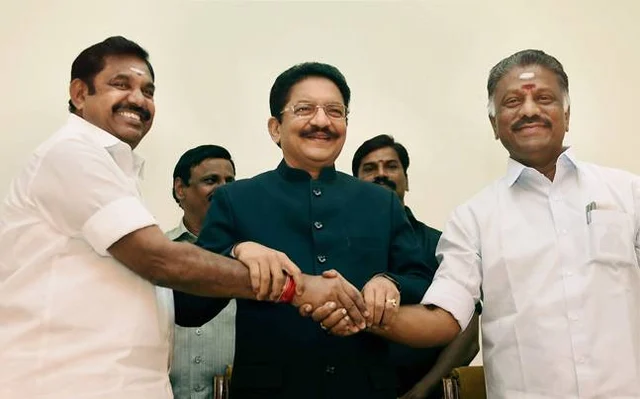 ஈ.பி.எஸ் - ஓ.பி.எஸ்