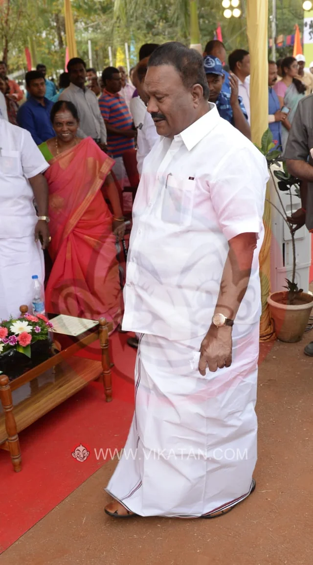 திண்டுக்கல் சீனிவாசன்