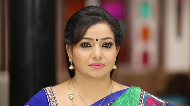மின்னல் தீபா