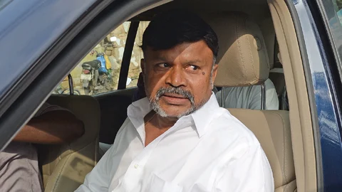 கே.சி.பழனிசாமி