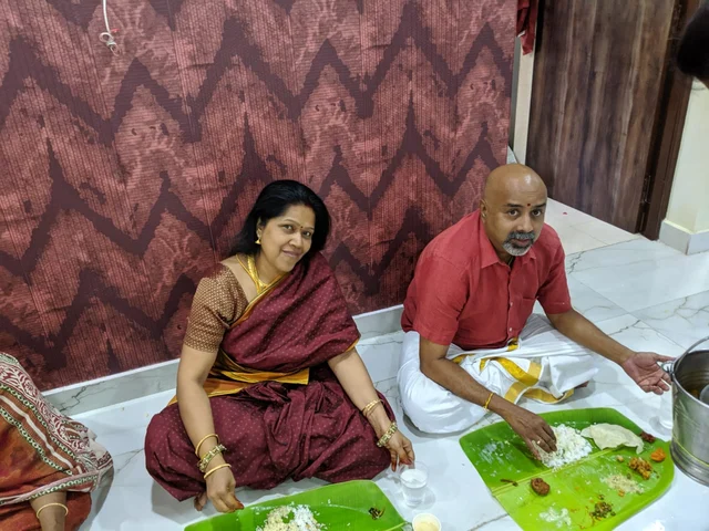 கல்யாண விருந்தில்...