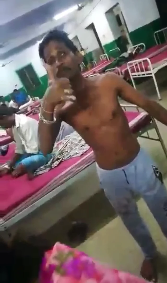 ரவுடியின் மிரட்டல்