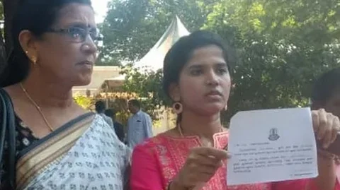 ஐ.பி.எஸ் அதிகாரி மீது புகார் அளித்த அருணா