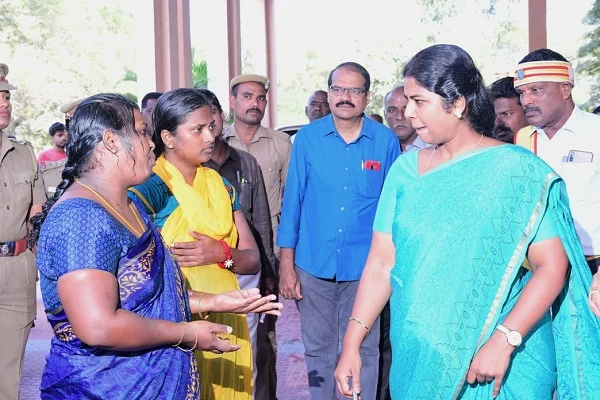 விசாரணை நடத்திய ஆட்சியர்