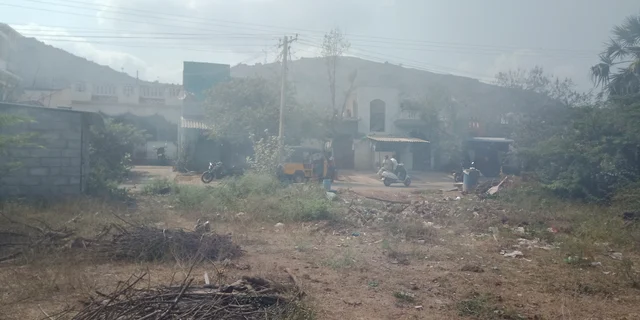 குப்பையிலிருந்து வெளியேறும் நச்சுப்புகை