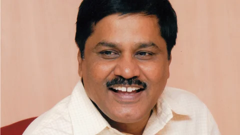 கே.எஸ் ராதாகிருஷ்னன்