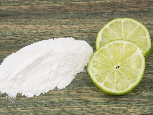 Lemon and Bakin soda