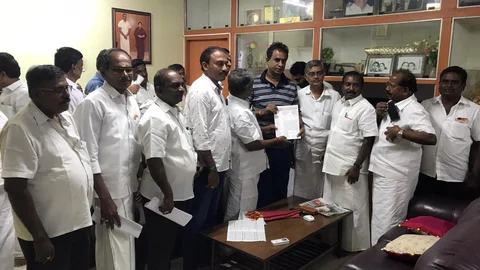 அமைச்சரிடம் ஆவடி மாநகராட்சி தொடர்பான கோரிக்கை