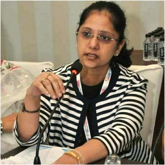 டயட்டீஷியன் மீனாட்சி பஜாஜ்