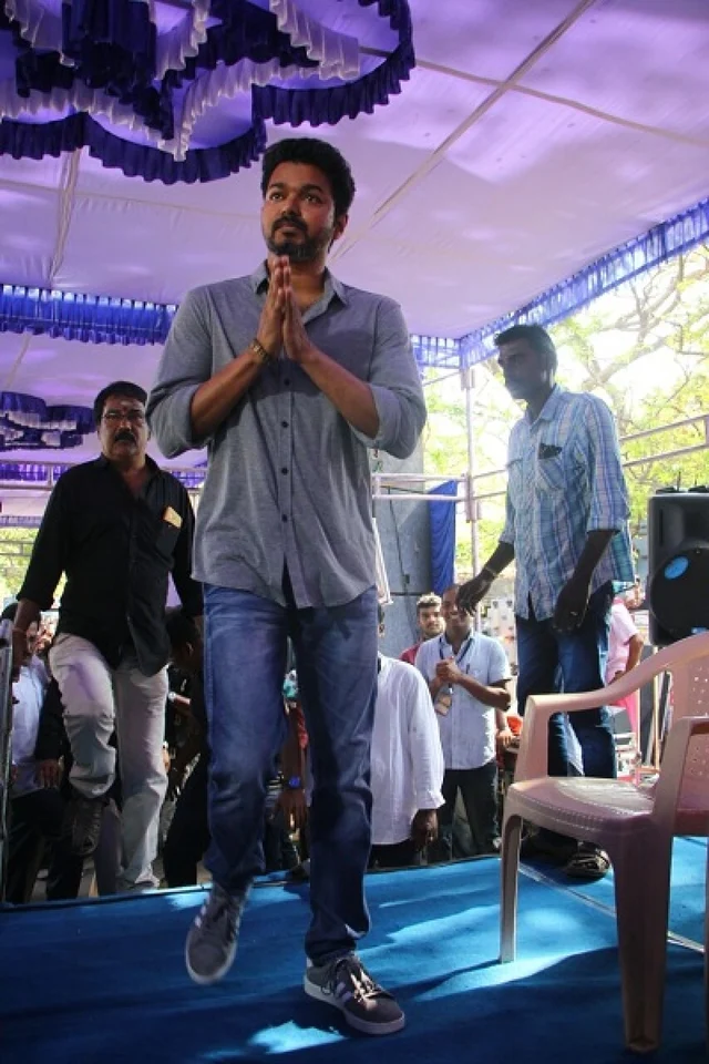 காவிரி போராட்டத்தில் விஜய்