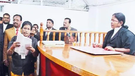 சிறப்பு நீதிமன்றம் திறப்பு விழாவில்..