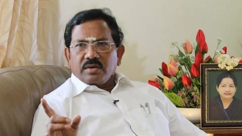 மாஃபா பாண்டியராஜன்