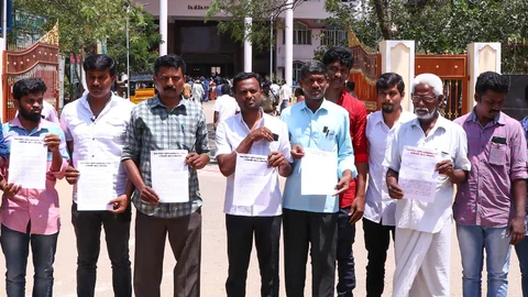ஸ்டெர்லைட் எதிர்ப்பு கூட்டமைப்பினர்