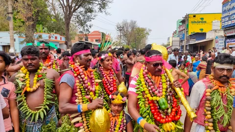 பவானி சேற்றுத்திருவிழா