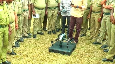 கண்காணிப்பு கேமரா