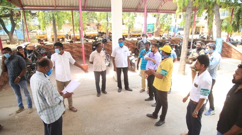 உணவு வழங்கும் தன்னார்வலர்கள் ஒருங்கிணைப்பு