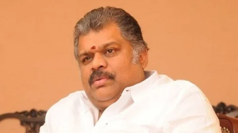 ஜி.கே.வாசன்