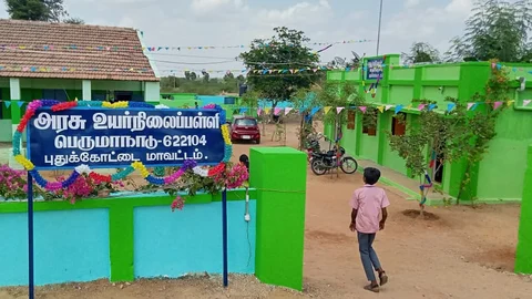 அசத்தும் அரசுப் பள்ளி